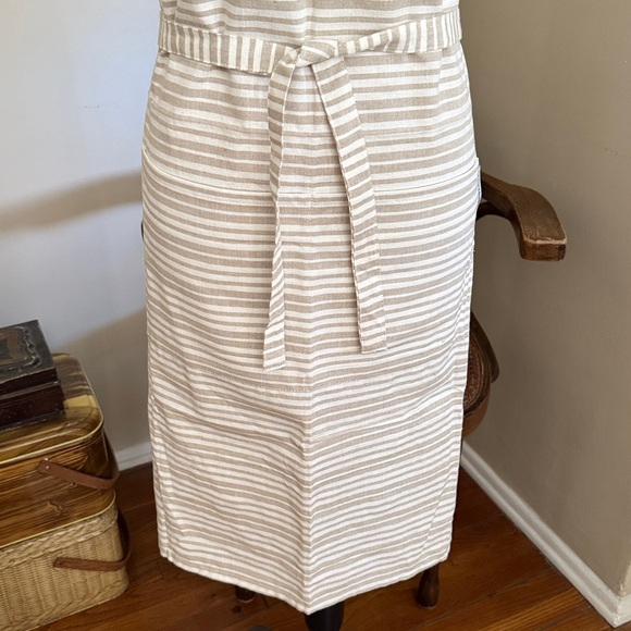 Full Apron - Picture 3 of 10